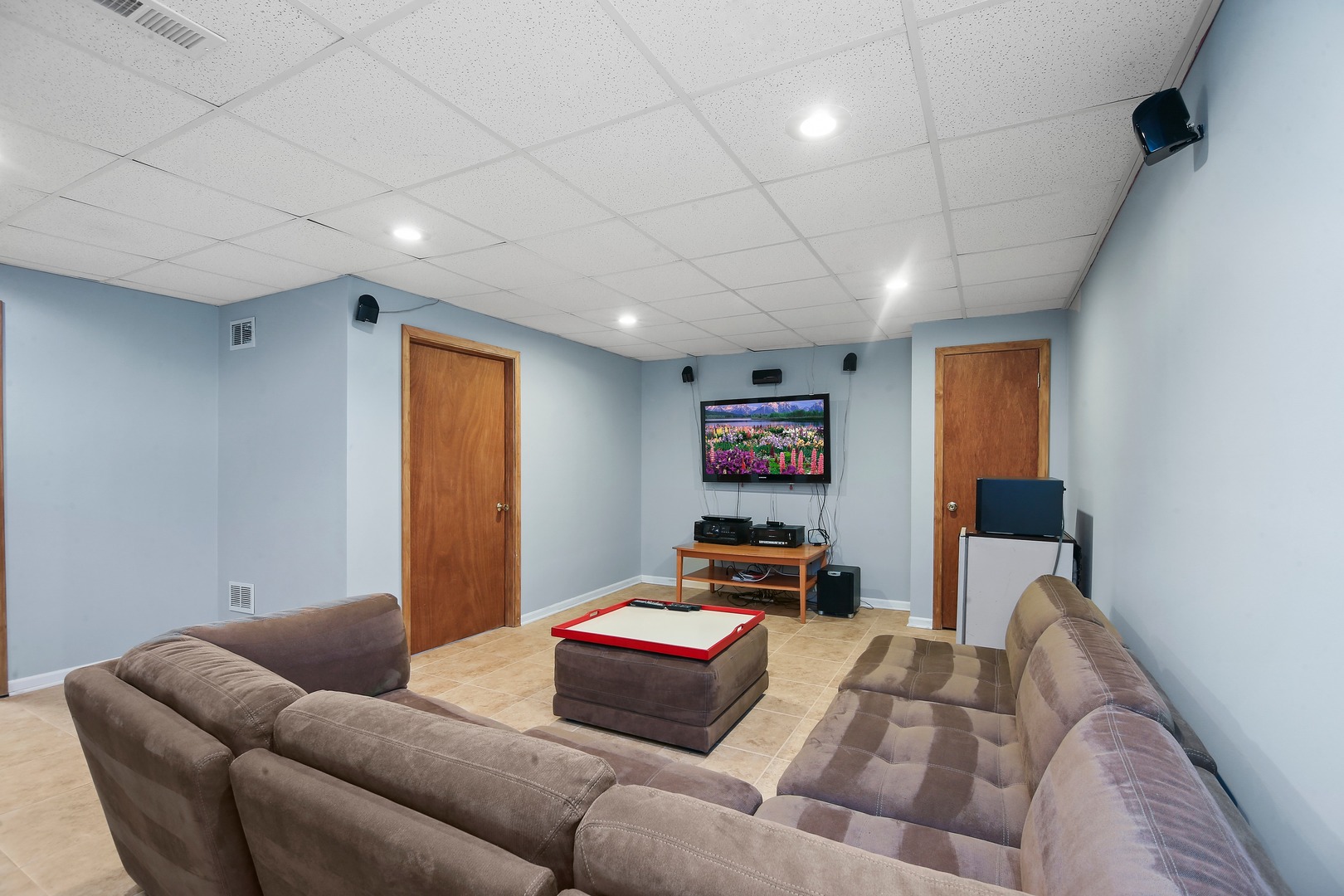 6107 Puffer Road Downers Grove, IL 60516 - Photo 22 of 26
