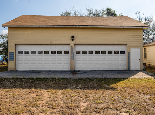 119 East Clearview Cemetery Road Bastrop, TX 78602 - Photo 4 of 22 4 Car Garage with loft