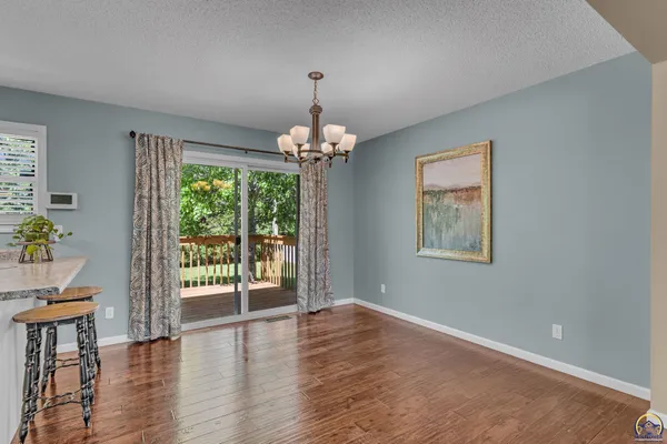 $305,000 | 3639 Southwest Glendale Drive, Topeka, KS 66614
