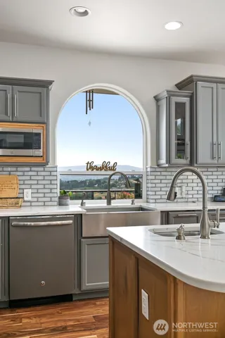 $1,345,000 | 921 Tibbling Road, Selah, WA 98942