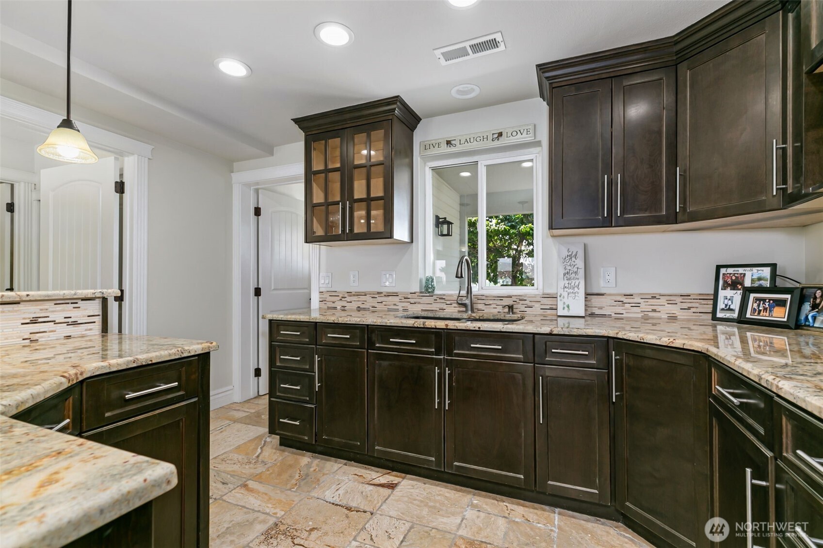 921 Tibbling Road Selah, WA 98942 - Photo 21 of 36