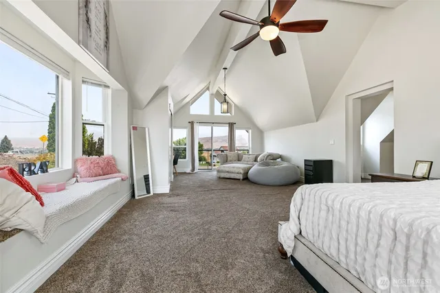 $1,345,000 | 921 Tibbling Road, Selah, WA 98942