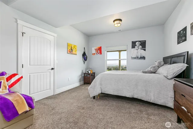 $1,345,000 | 921 Tibbling Road, Selah, WA 98942