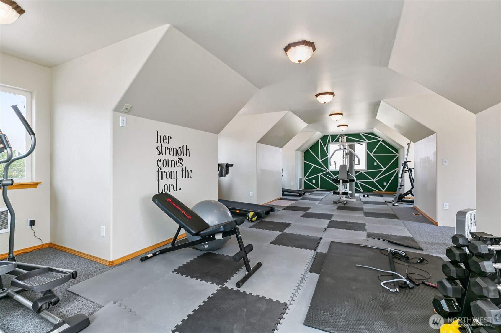 921 Tibbling Road Selah, WA 98942 - Photo 32 of 36