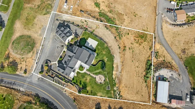 $1,345,000 | 921 Tibbling Road, Selah, WA 98942