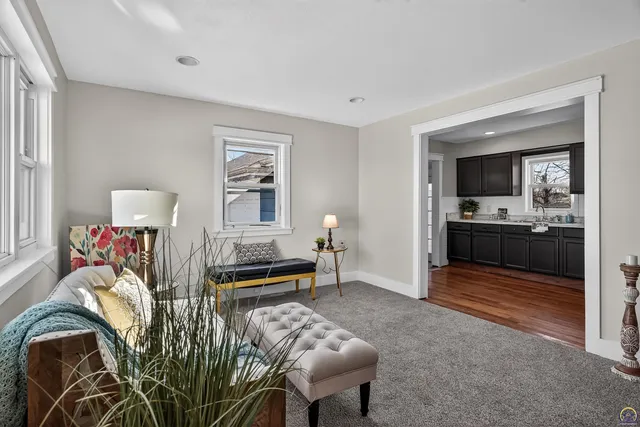 $184,900 | 16325 R Road, Mayetta, KS 66509