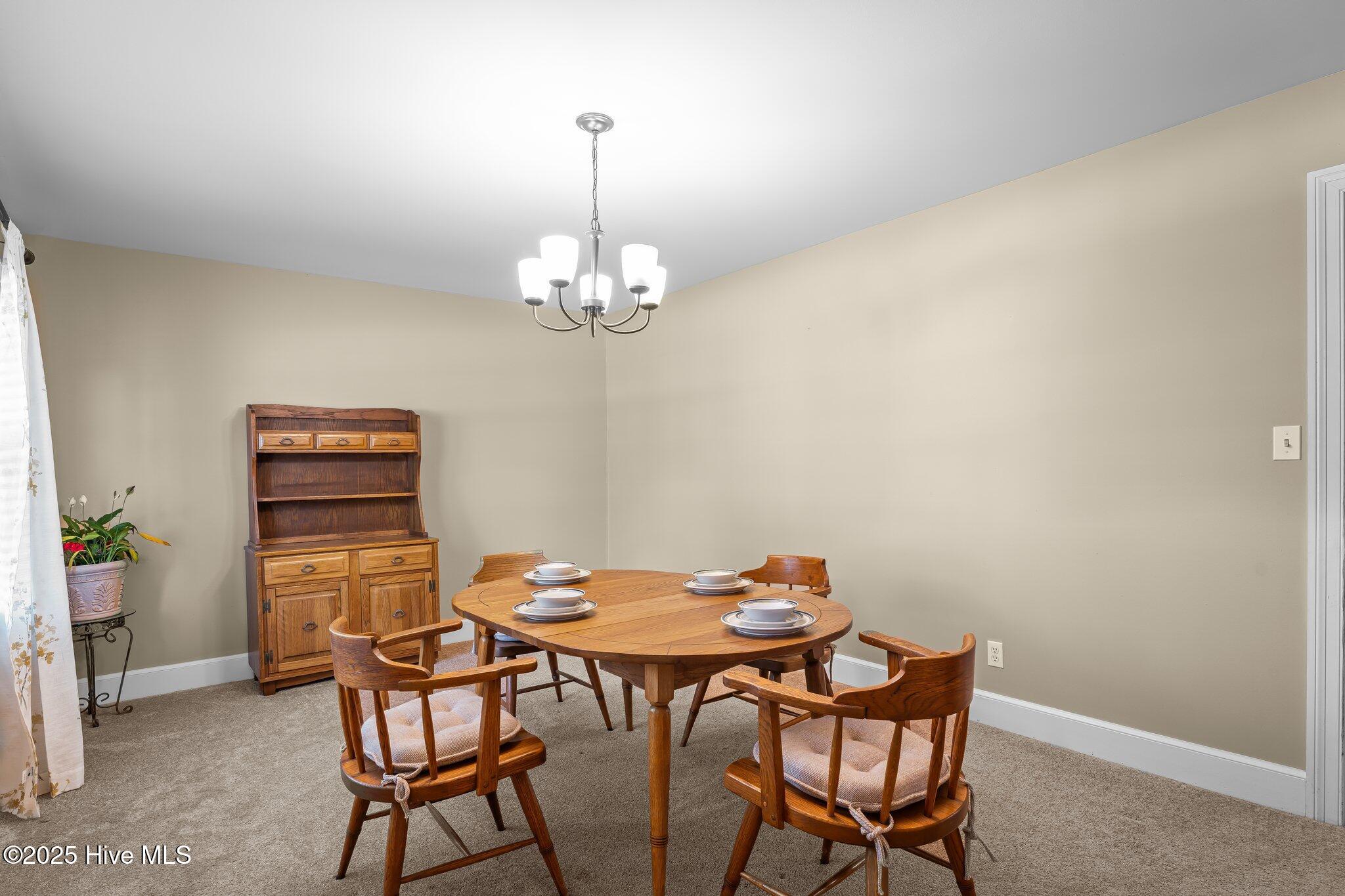 212 Ridge Road Northwest Wilson, NC 27896 - Photo 5 of 30 18-web-or-mls-DSC00116