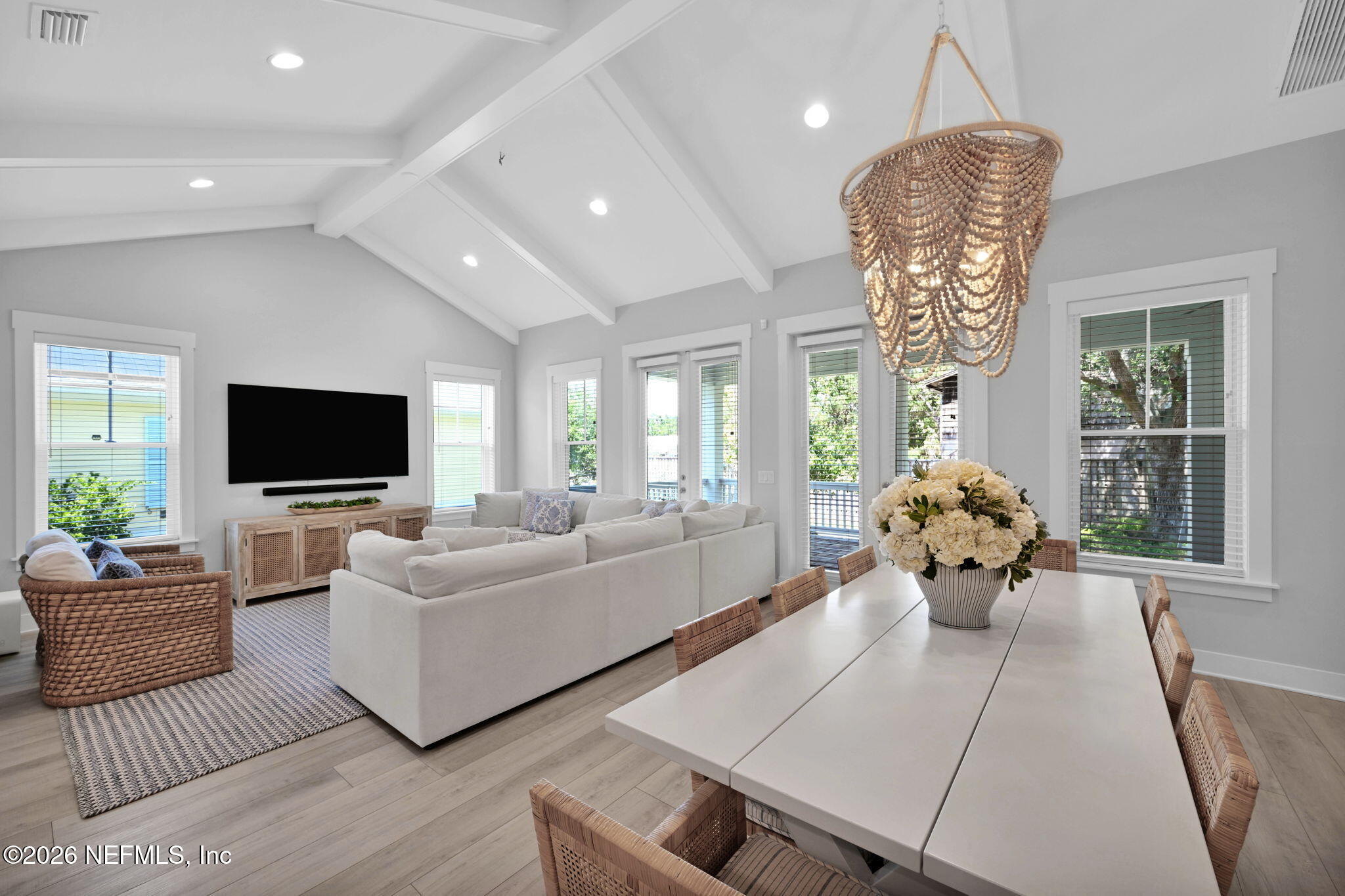 472 Ridgeway Road St. Augustine, FL 32080 - Photo 20 of 45 Dining and Living Areas