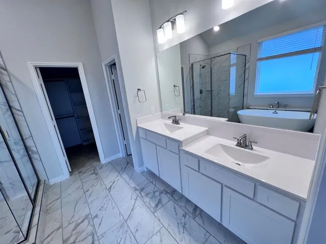 $2,400 | 6226 Muller Creek Drive, Pilot Point, TX 76258