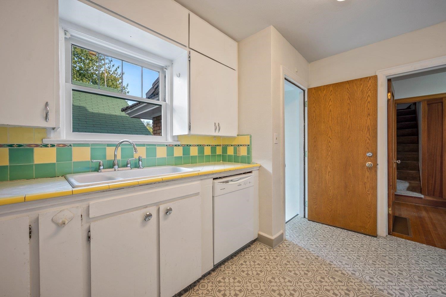 320 North Farr Road Spokane Valley, WA 99206 - Photo 10 of 29