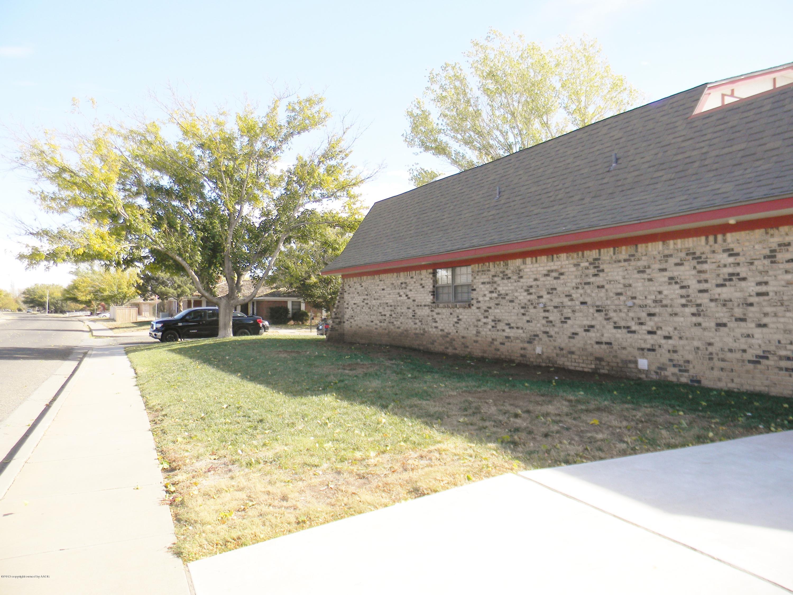 6700 Garwood Road Amarillo, TX 79109 - Photo 64 of 71 Side view of home