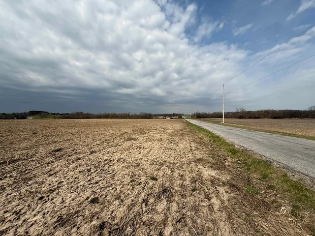 $99,900 | Lot 2 Reichart, Watertown, WI 53094