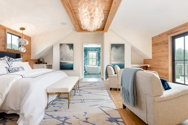 $12,750,000 | 14 Correia Lane, Nantucket, MA 02554