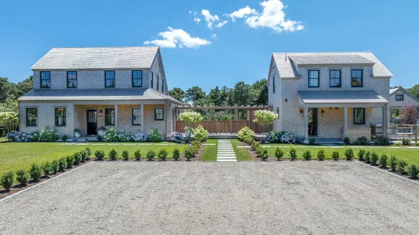 $12,750,000 | 14 Correia Lane, Nantucket, MA 02554