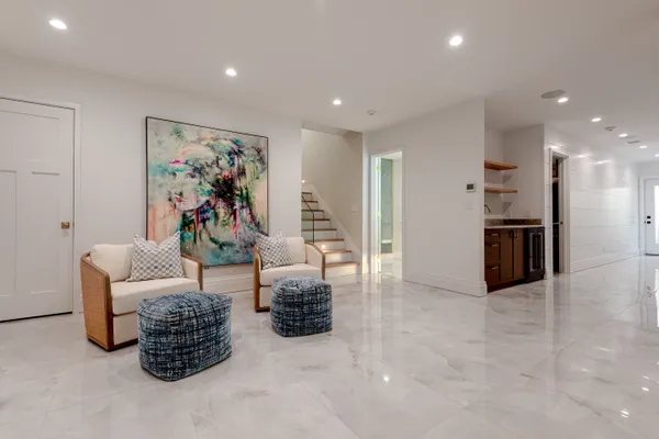 $12,750,000 | 14 Correia Lane, Nantucket, MA 02554