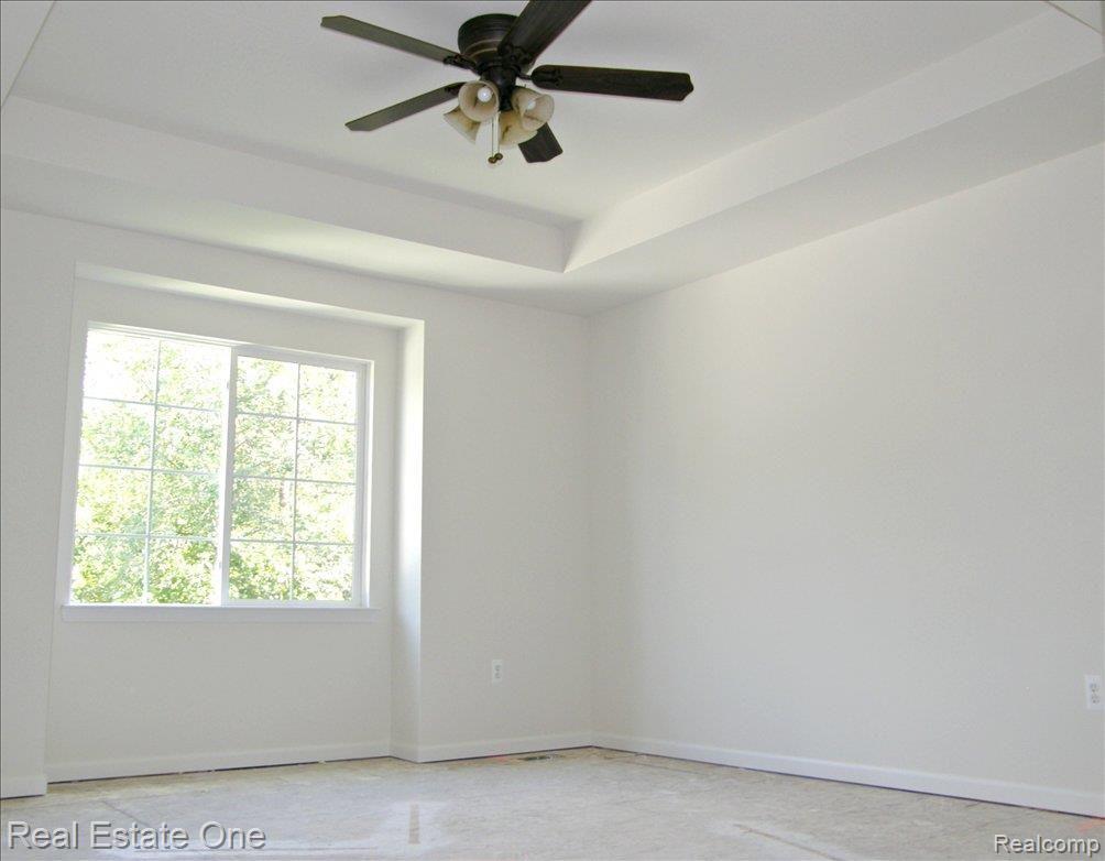 730 Bloomer Road Rochester, MI 48307 - Photo 6 of 7 Master Bedroom