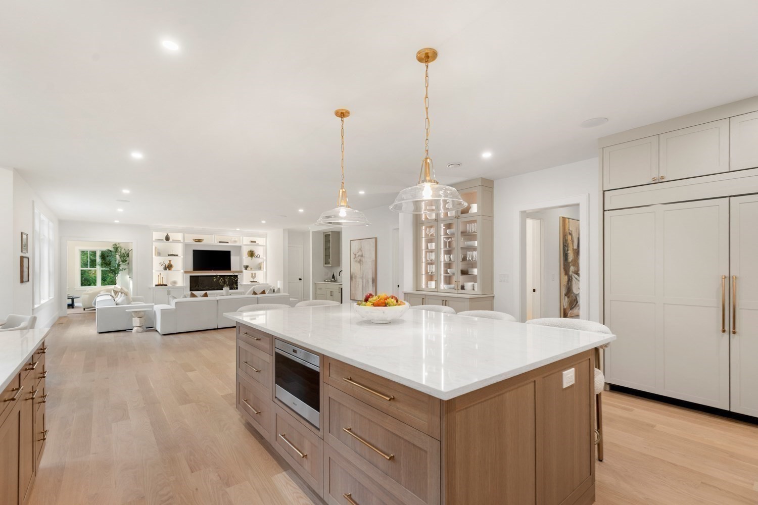 24 Fiske Road Lexington, MA 02420 - Photo 10 of 39 Gallery Image 10