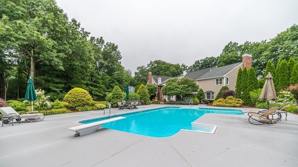 26 Mt Vernon Road Boxford, MA 01921 - Photo 6 of 40