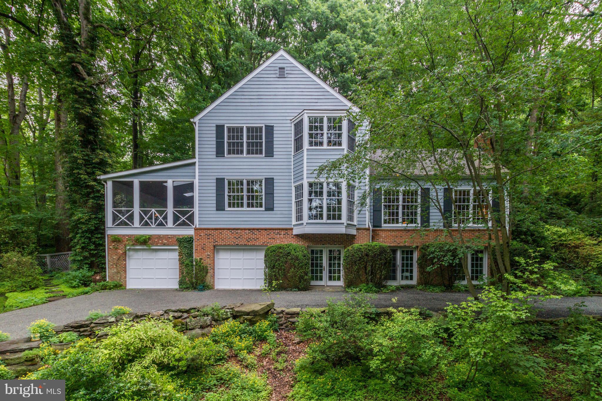 907 Turkey Run Road McLean, VA 22101 - Photo 1 of 30 Exterior (Front)