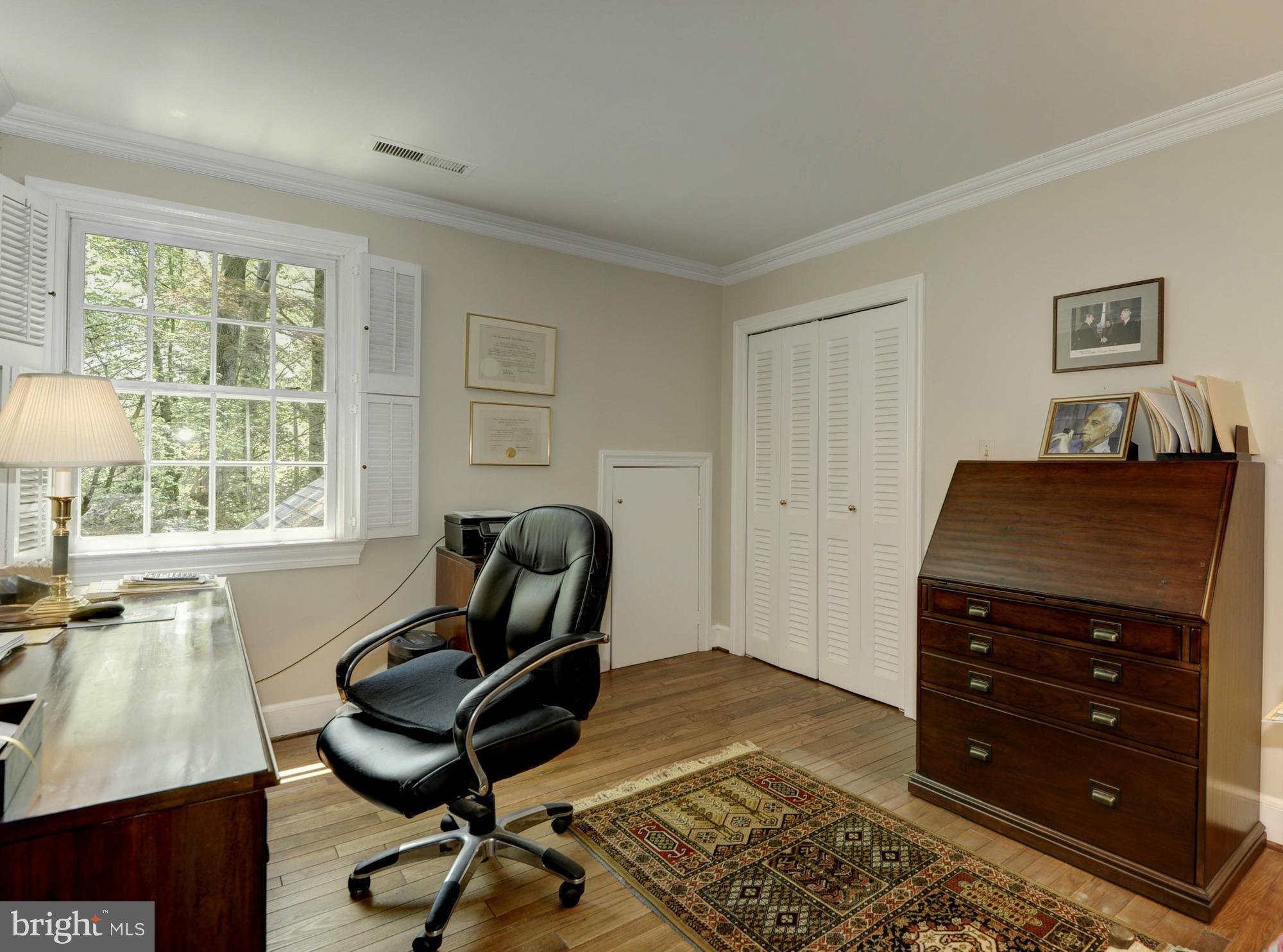 907 Turkey Run Road McLean, VA 22101 - Photo 20 of 30 Bedroom #4