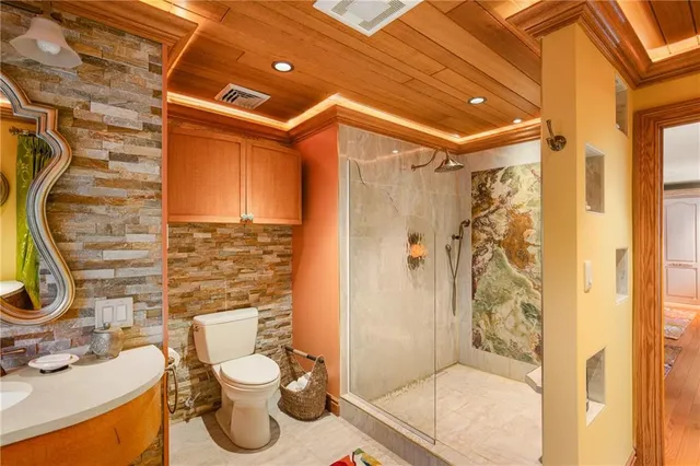 a view of an entryway door