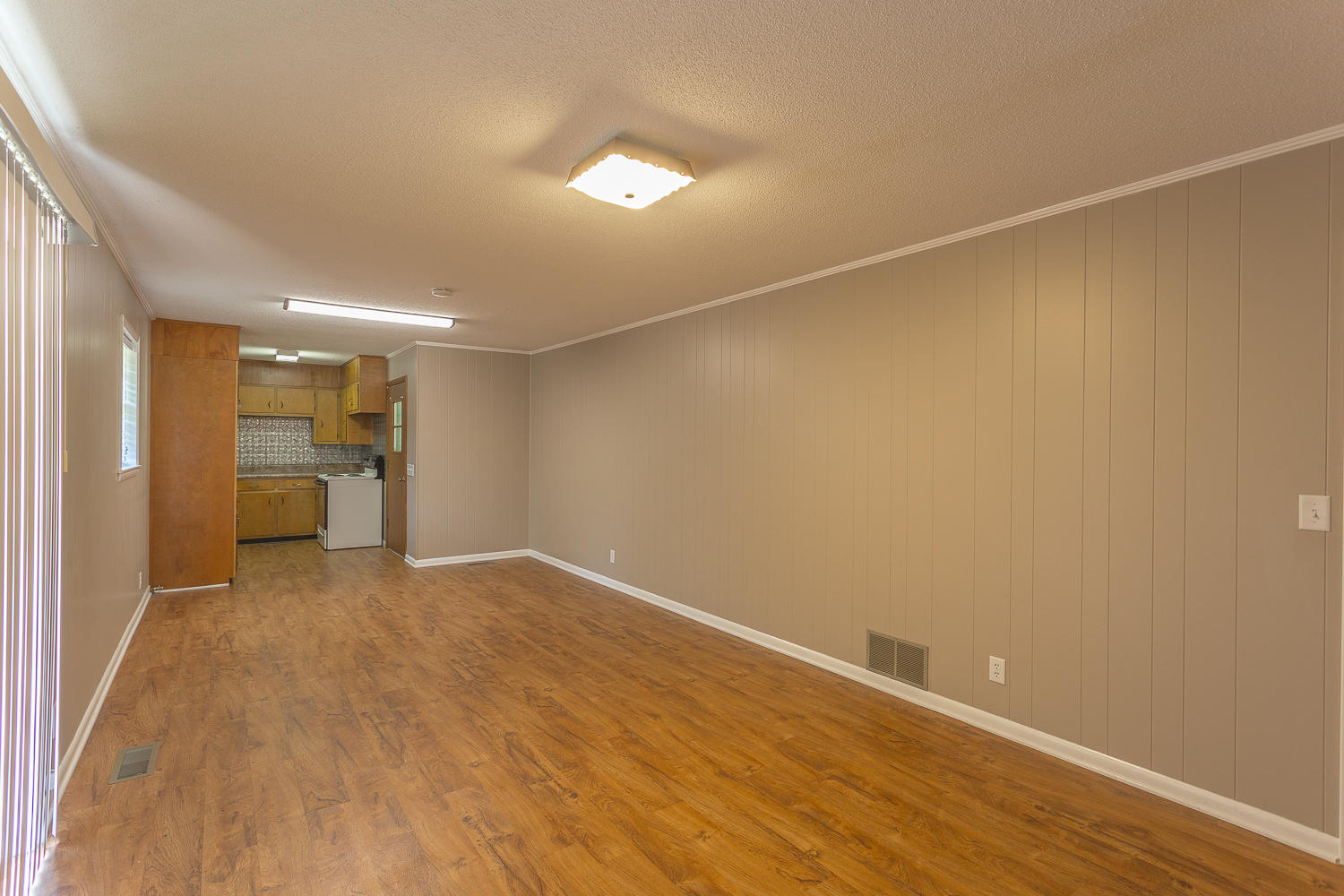 103 Forrest Park Road Dalton, GA 30721 - Photo 18 of 37 103 Forrest Park-27