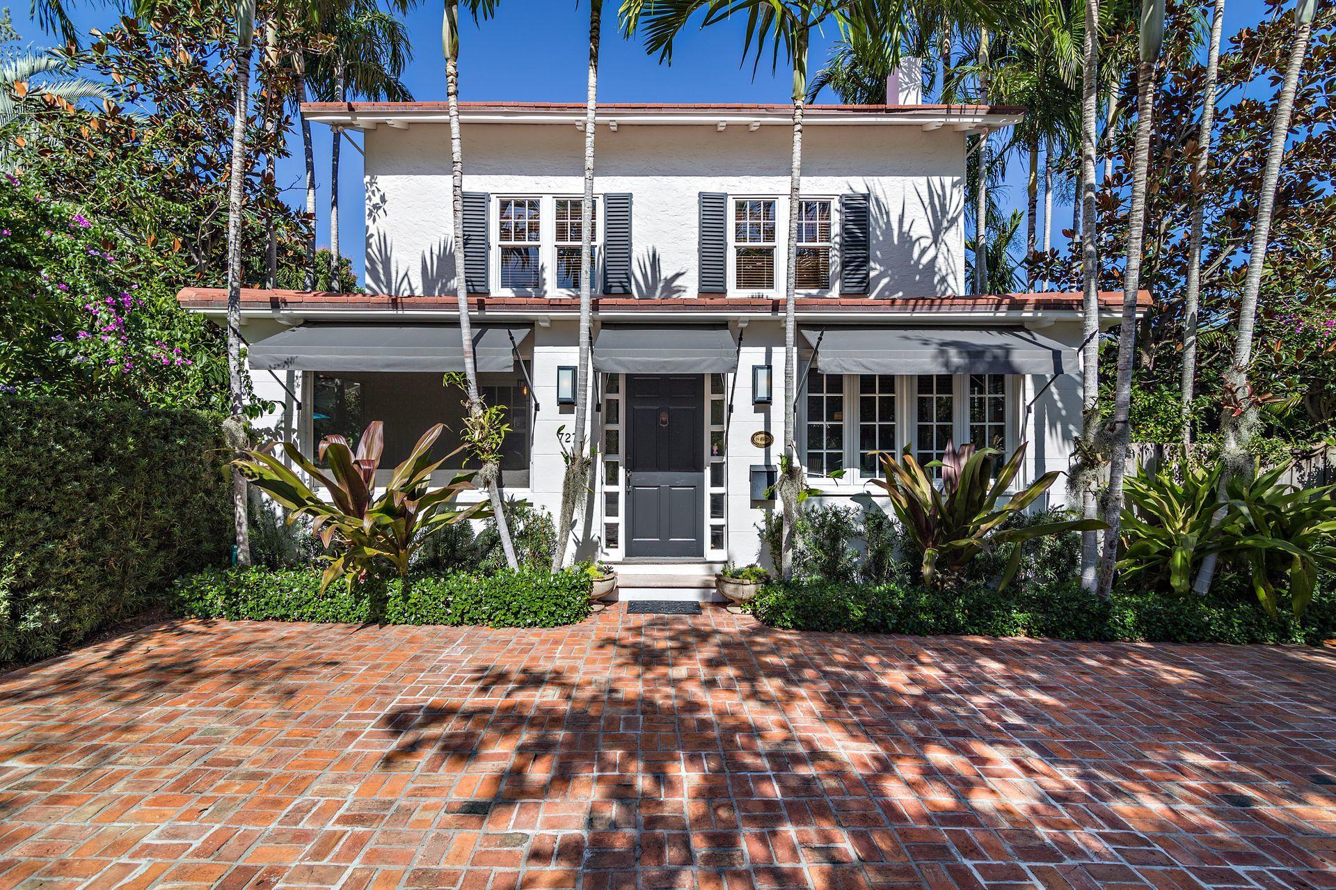 727 Sunset Road West Palm Beach, FL 33401 - Photo 2 of 75 Front
