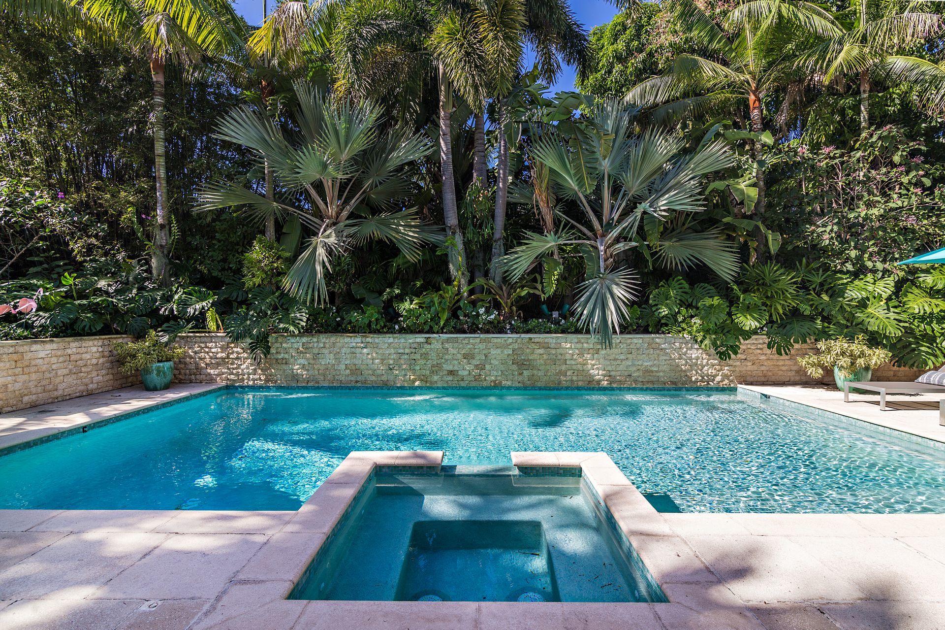 727 Sunset Road West Palm Beach, FL 33401 - Photo 47 of 75 Pool