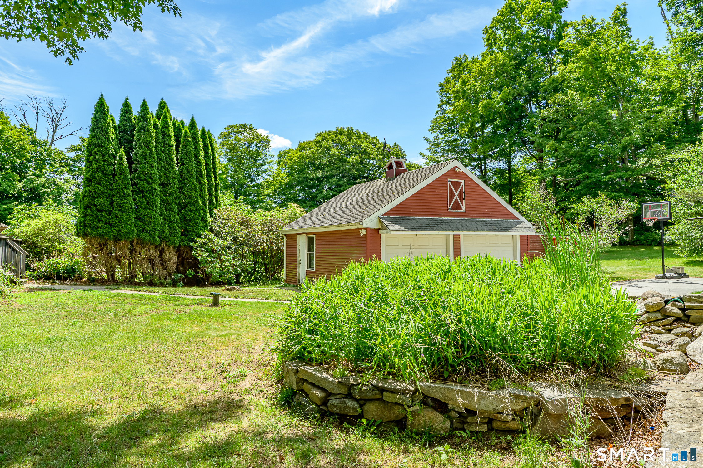 21 Duffy Road Pomfret, CT 06259 - Photo 7 of 40
