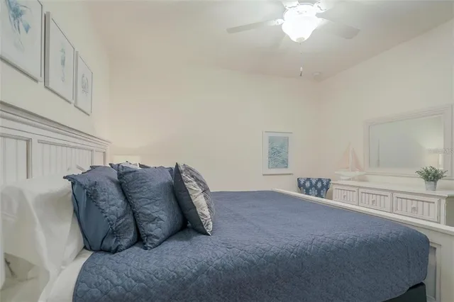 $3,000 | 5507 Palmer Circle, Unit 105, Bradenton, FL 34211