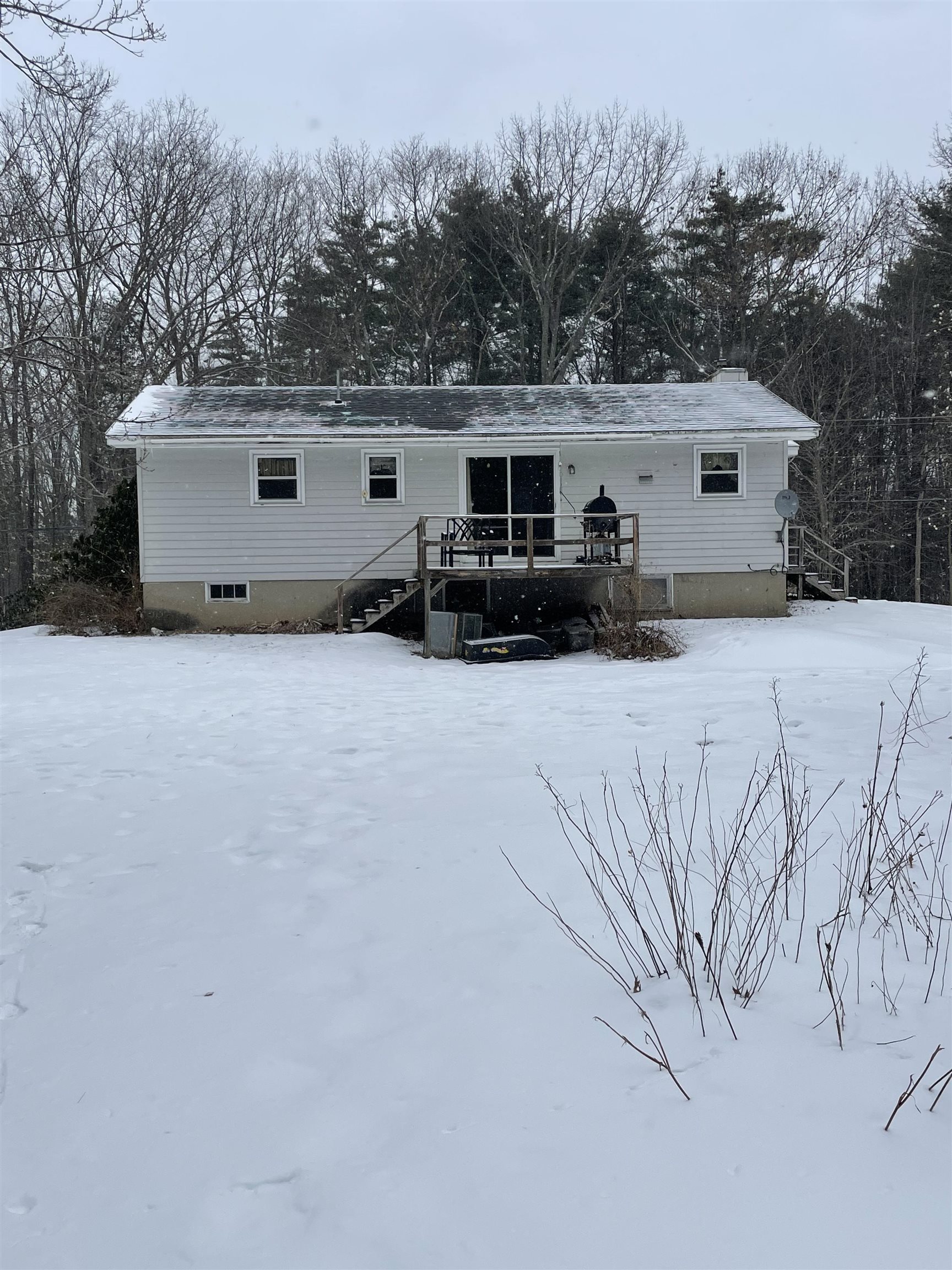 35 Bishop Road Belmont, NH 03220 - Photo 11 of 18 Gallery Image 11