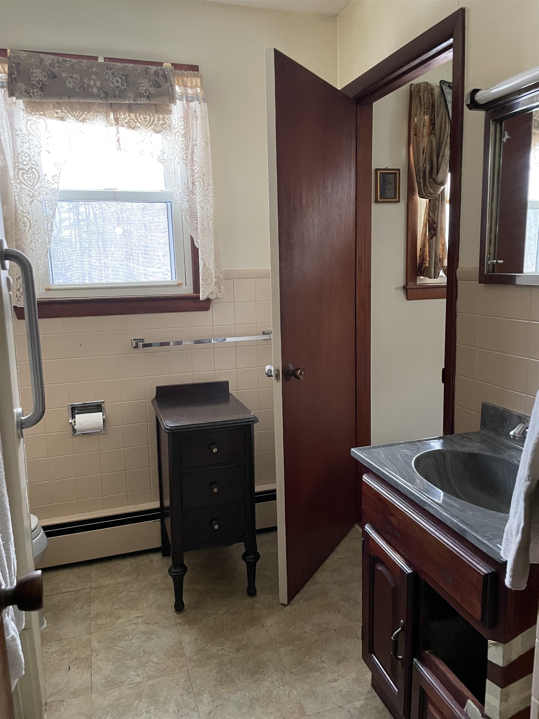 35 Bishop Road Belmont, NH 03220 - Photo 5 of 18 Gallery Image 5