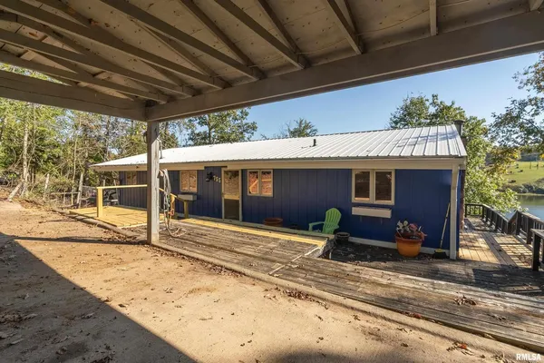 $190,000 | 755 Lake Shore Drive, Goreville, IL 62939