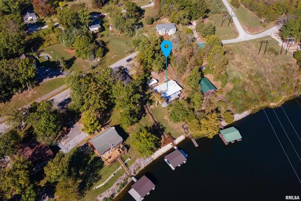 $190,000 | 755 Lake Shore Drive, Goreville, IL 62939