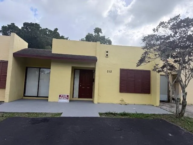 $2,750 | 212 Northwest 46th Court, Unit 212, Deerfield Beach, FL 33064