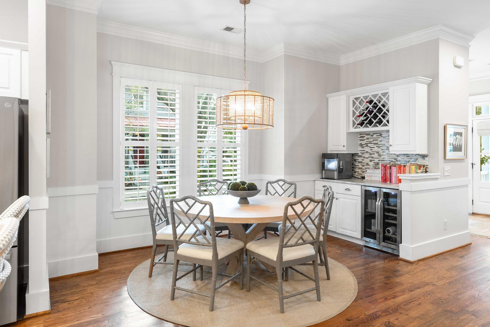 1368 Langford Road Mount Pleasant, SC 29464 - Photo 16 of 79 Dining / Bar