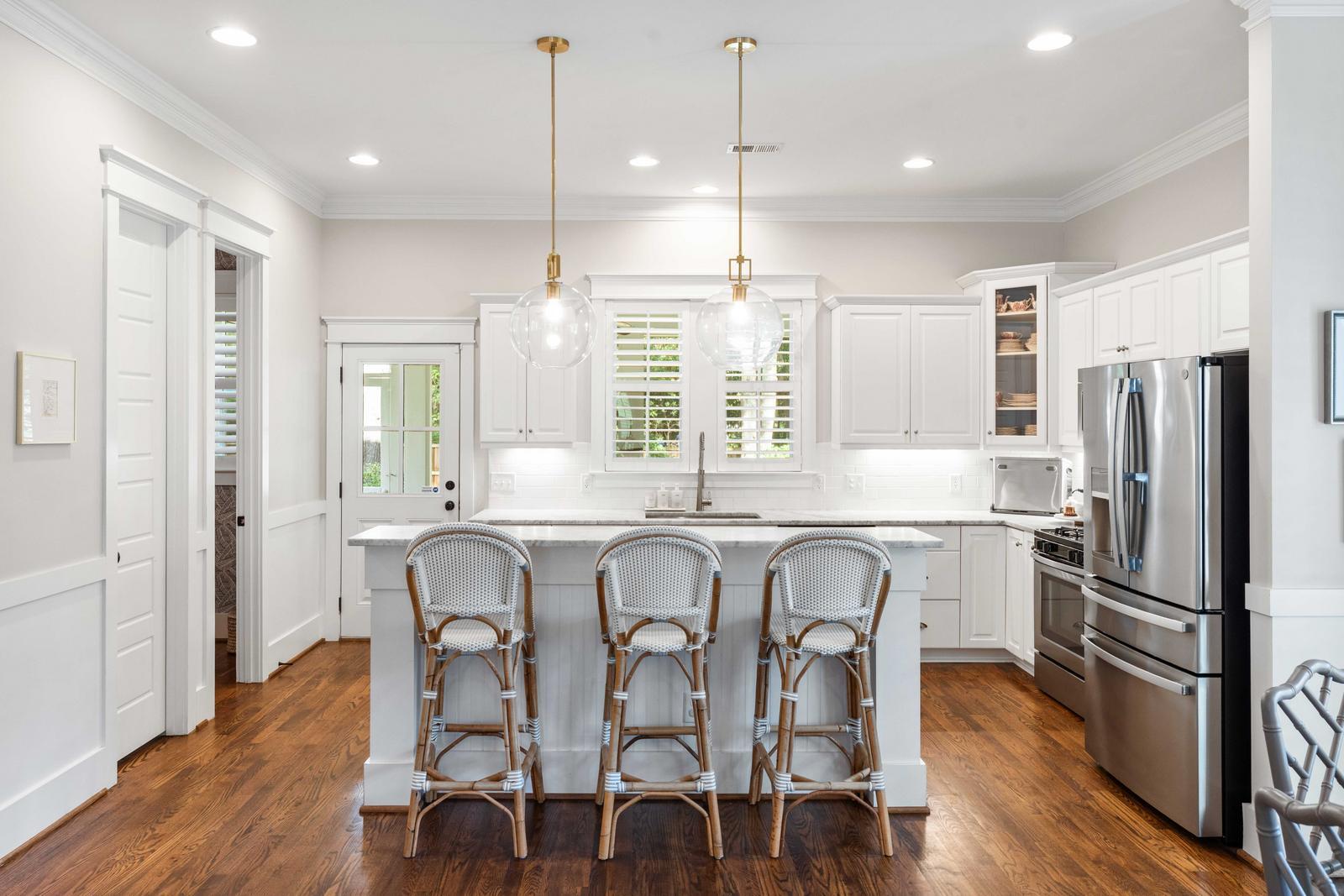 1368 Langford Road Mount Pleasant, SC 29464 - Photo 19 of 79 Beautiful Kitchen