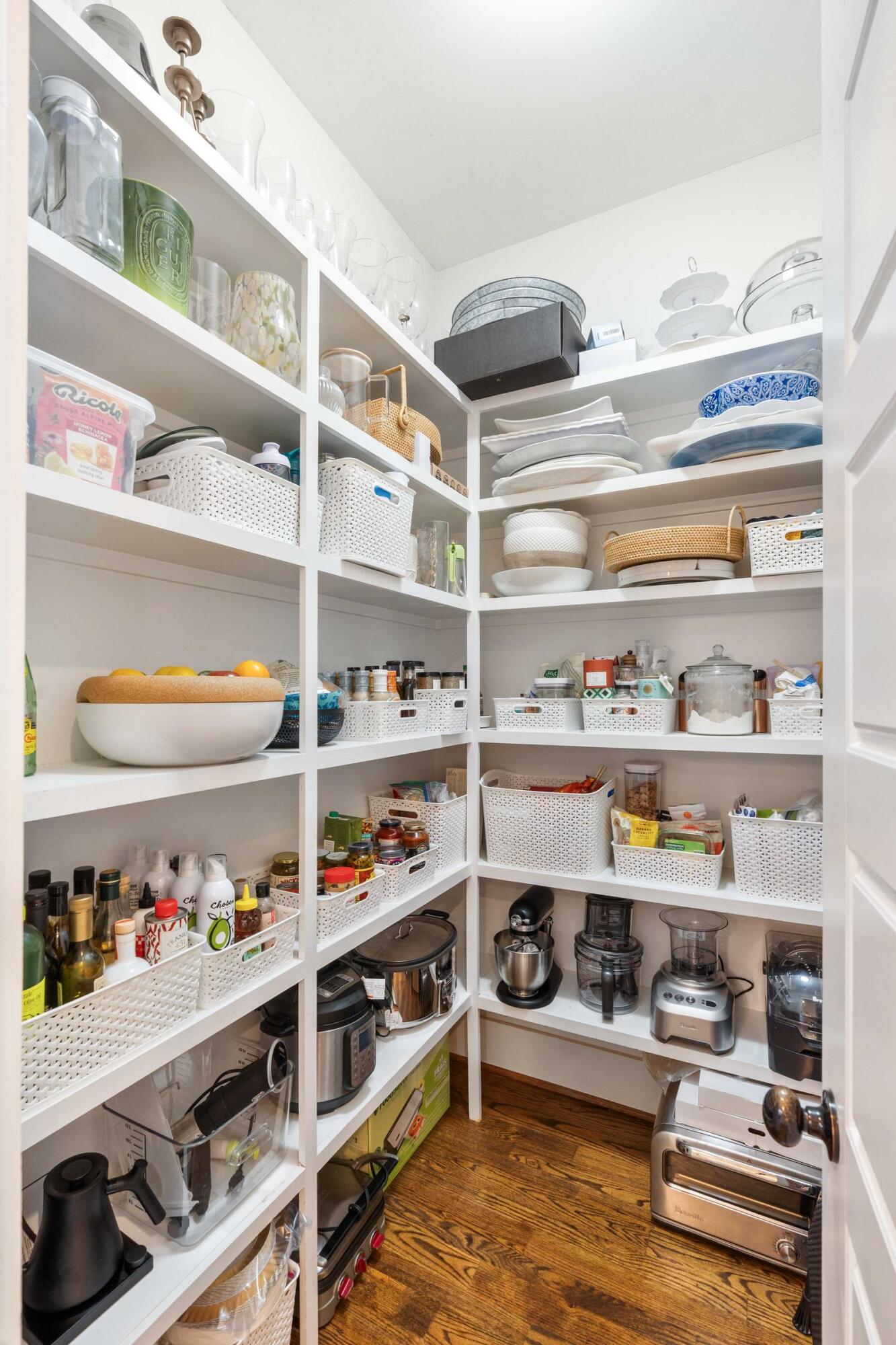 1368 Langford Road Mount Pleasant, SC 29464 - Photo 26 of 79 Large Walk in Pantry
