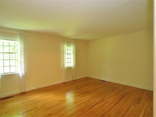 54 Jericho Road, Unit 54 Weston, MA 02493 - Photo 11 of 15