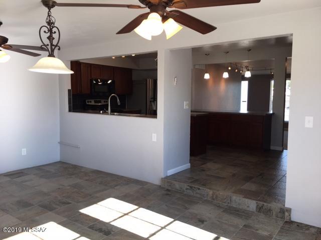 8311 East 3rd Street Tucson, AZ 85710 - Photo 13 of 40