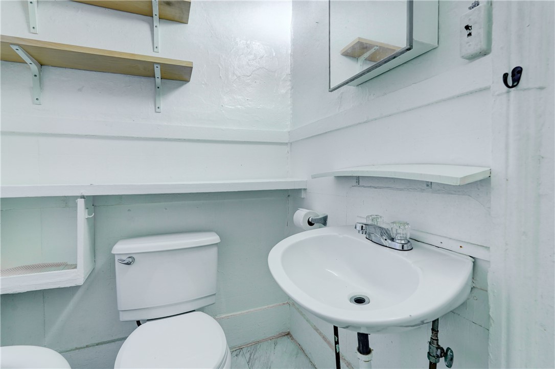 8 Rowley Street, Unit 4 Rochester, NY 14607 - Photo 17 of 19 Gallery Image 17
