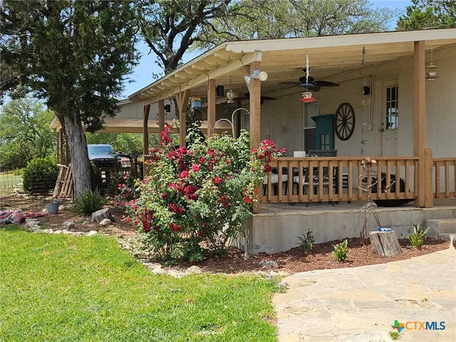 a front view of house with yard