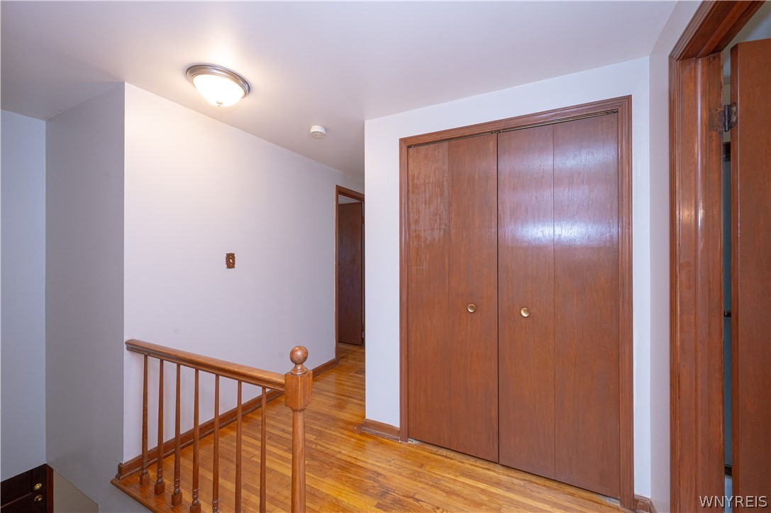 1042 Maple Road Amherst, NY 14221 - Photo 17 of 38