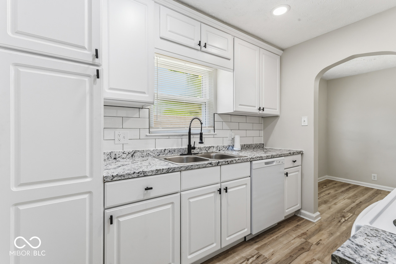 3220 North Keystone Avenue Indianapolis, IN 46218 - Photo 13 of 40