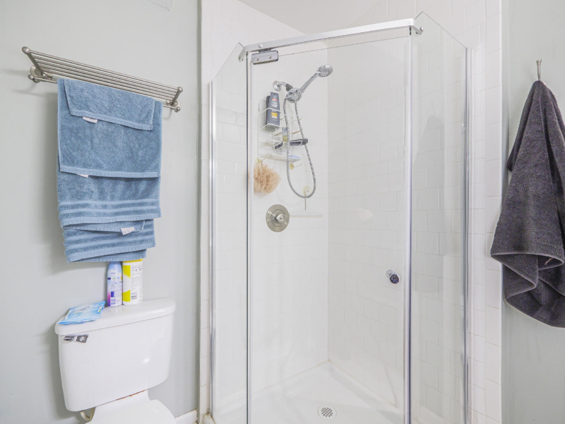 229 Country Club Road Holland, MI 49423 - Photo 23 of 25 Lower Level Full bath