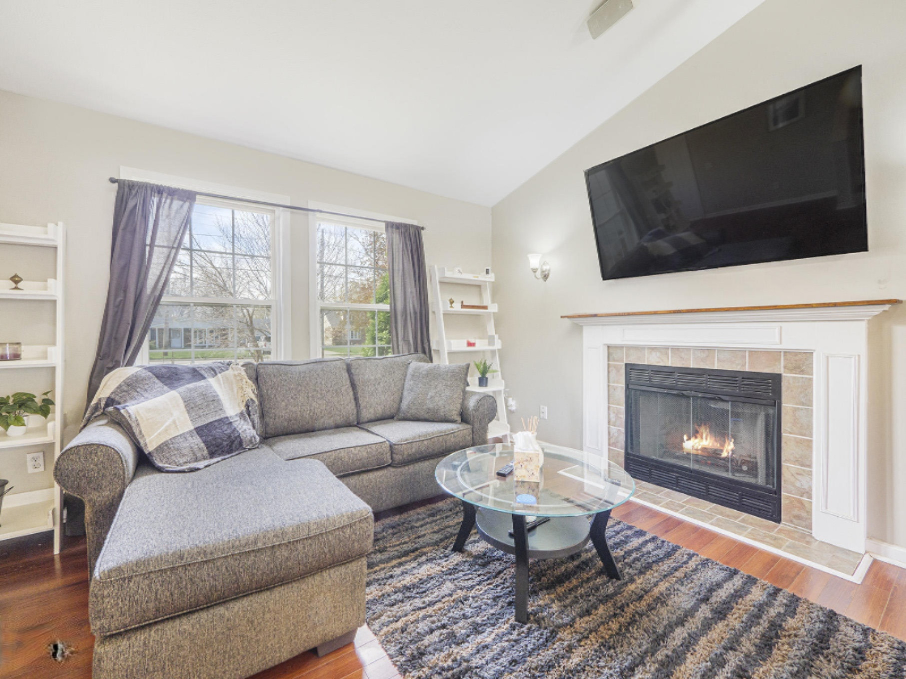 229 Country Club Road Holland, MI 49423 - Photo 10 of 25 P1277377