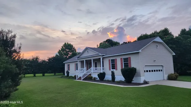 $425,000 | 2695 Highway 70, Beaufort, NC 28516