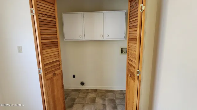 $425,000 | 2695 Highway 70, Beaufort, NC 28516