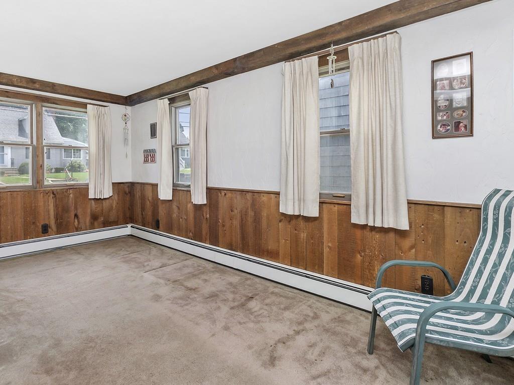 121 Thornton Road Waltham, MA 02453 - Photo 31 of 40 Gallery Image 31