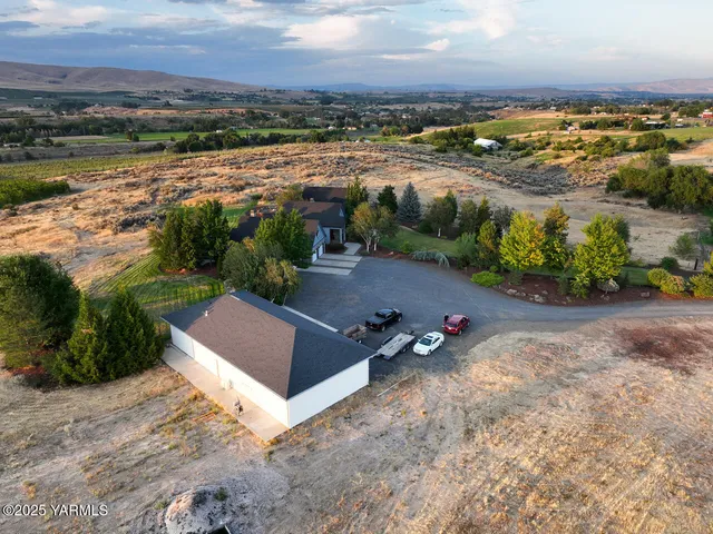 $1,490,000 | 15783 Fisk Road, Yakima, WA 98908
